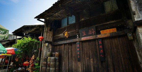 杨紫、王俊凯K歌，要去参加王俊凯演唱会？背后的邀请人是他